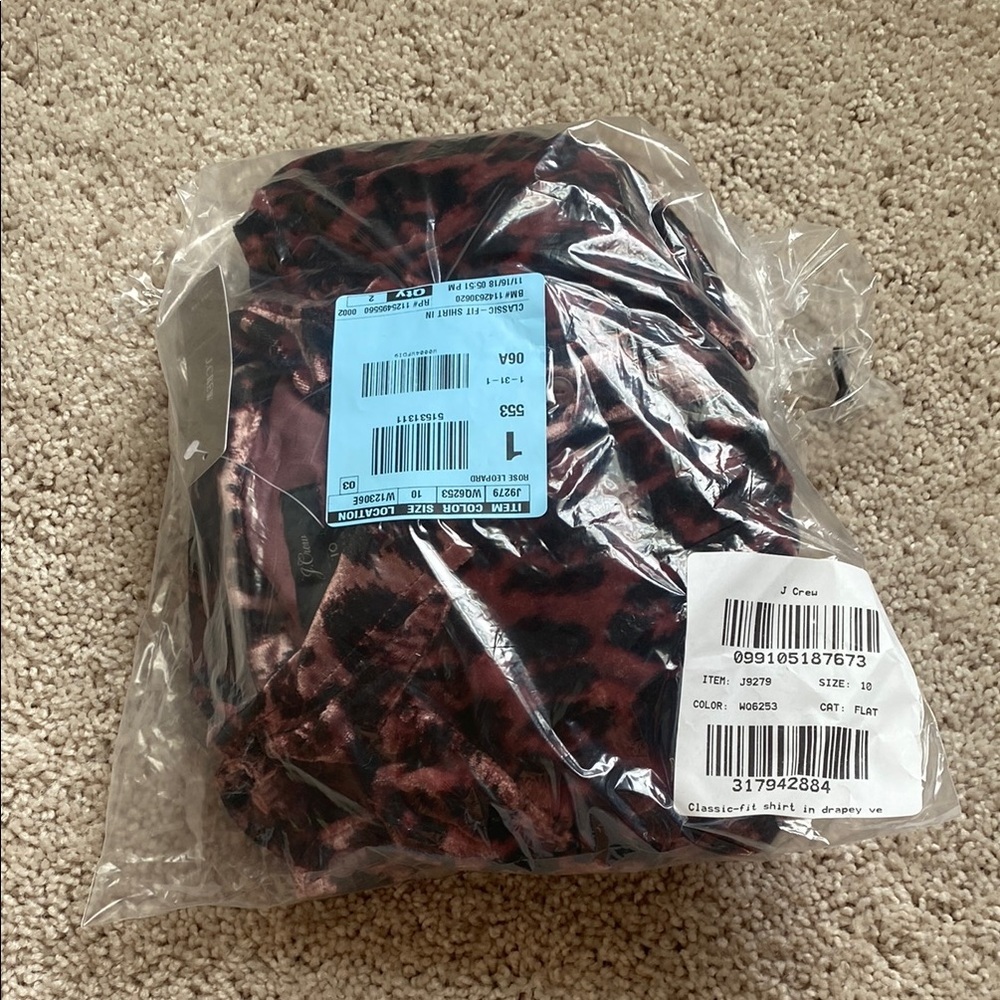 J Crew Classic-fit shirt in Drapey Velvet Rose Leopard Print - Picture 7 of 8